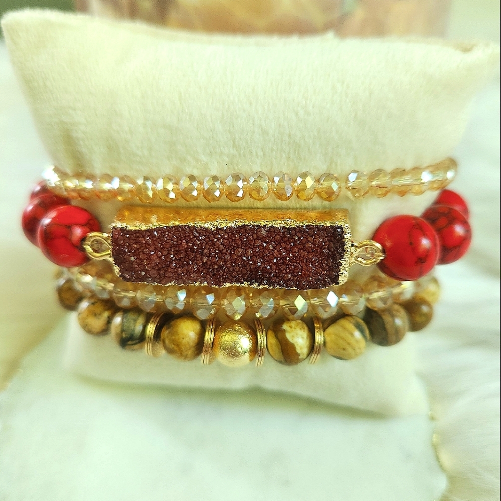 NWT Ryze Natural Stone Druzy, Red Howlite,& Picture Jasper Beaded Staxx Bracelet